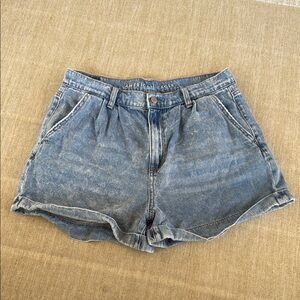 American Eagle Outfitters Women's Blue mom shorts Denim Shorts
